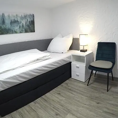 Kleine Mit Separatem Eingang Appartement